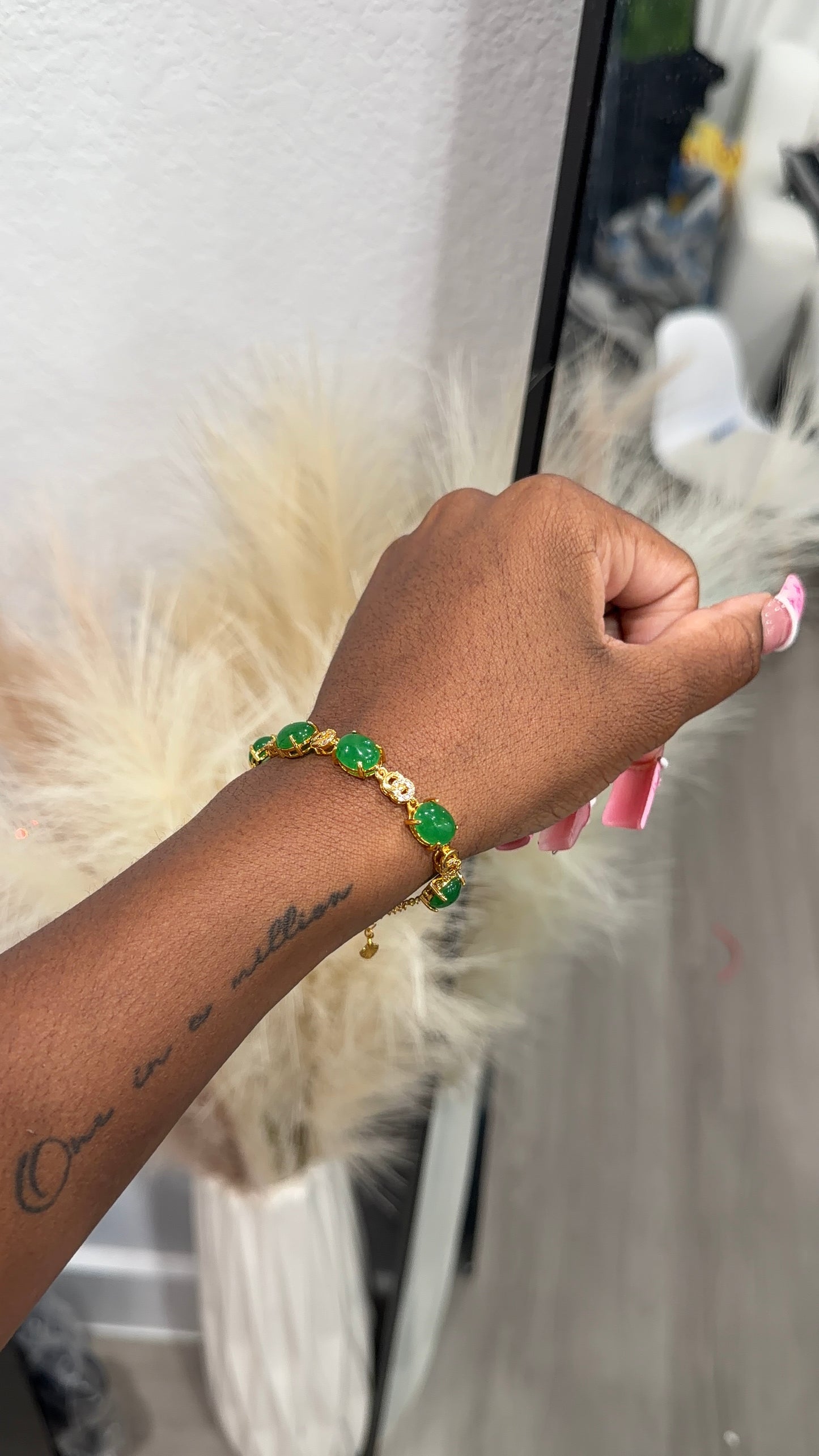 Jaded bracelet
