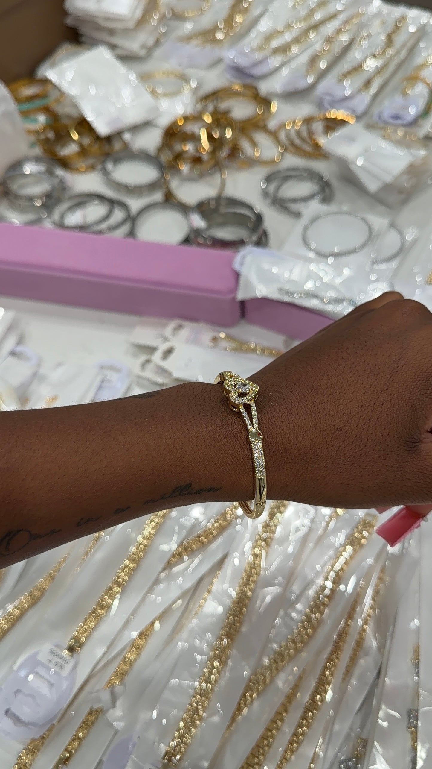 Pretty princess bangle