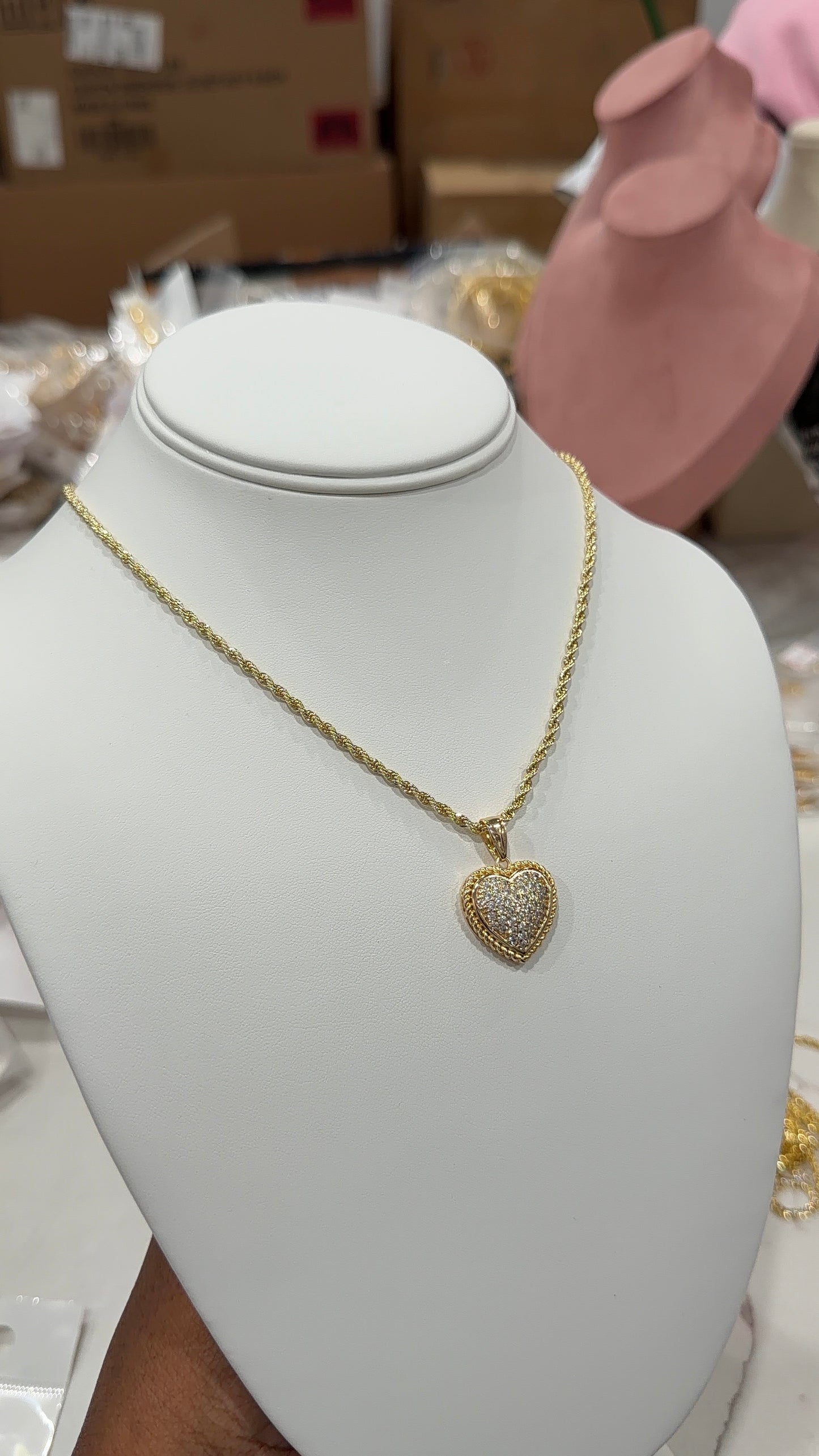 Solid bling heart necklace