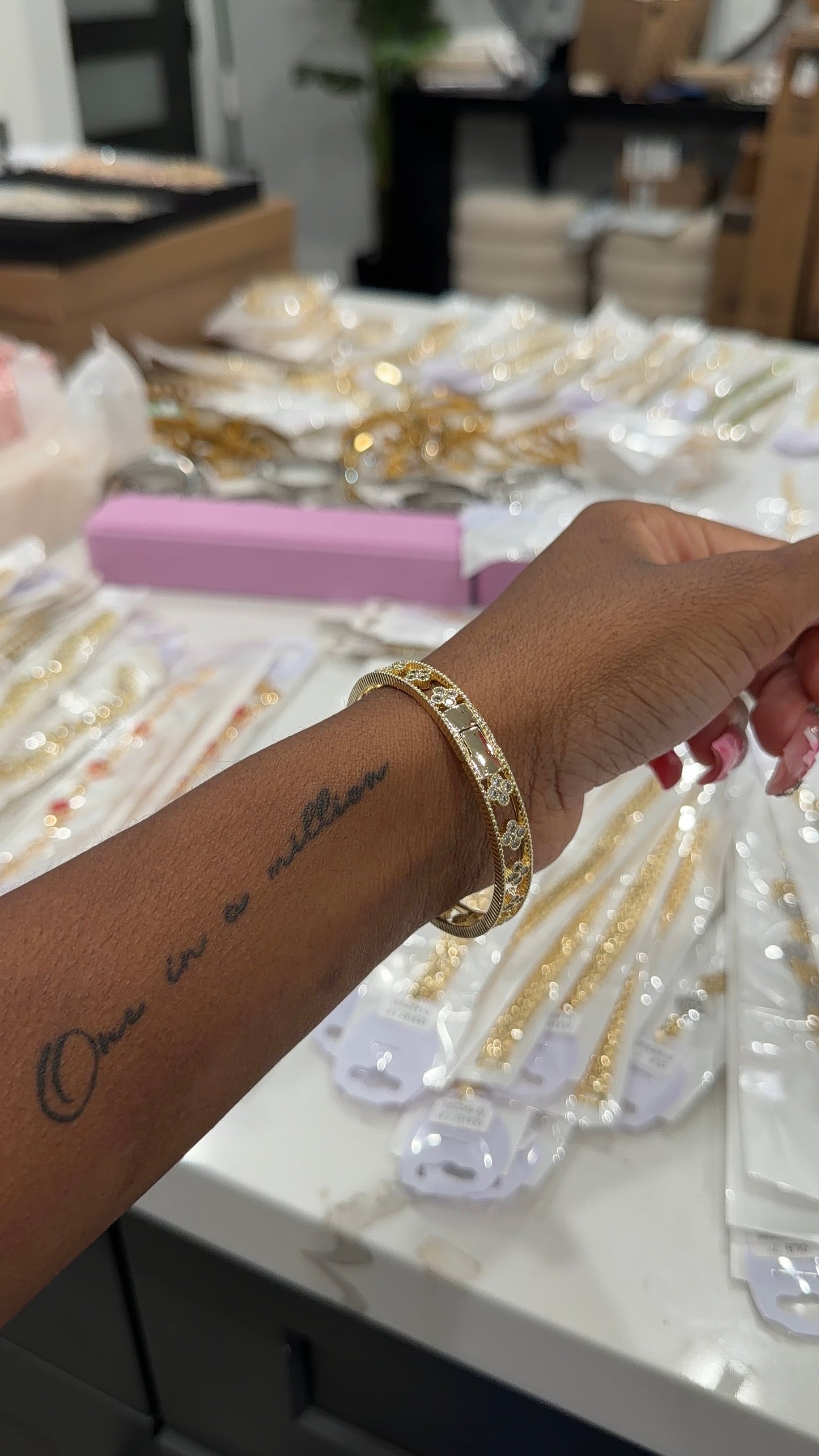 Cleef clover bangle
