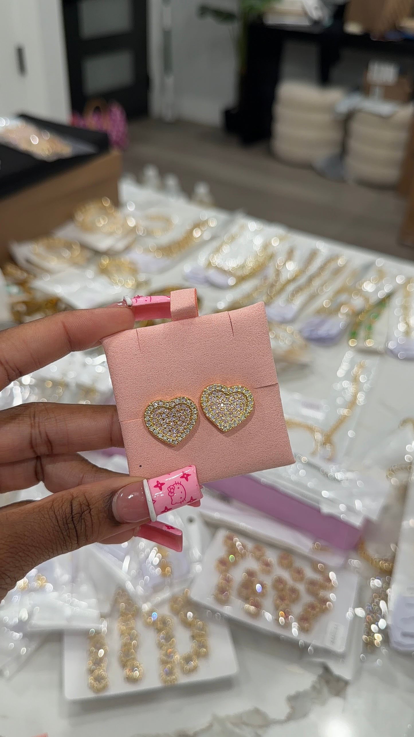 Pink face diamond heart earrings