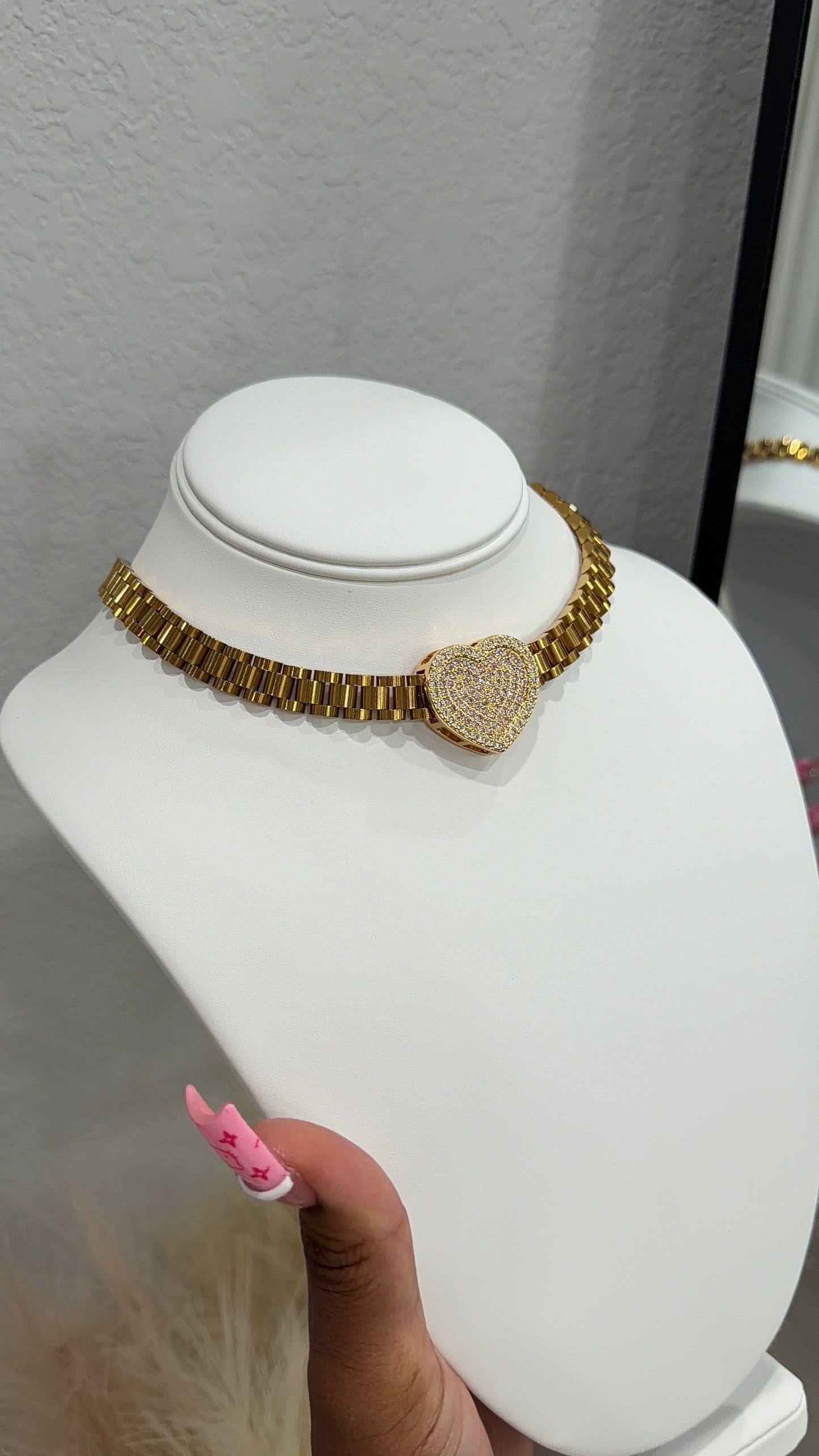 Iced heart link choker